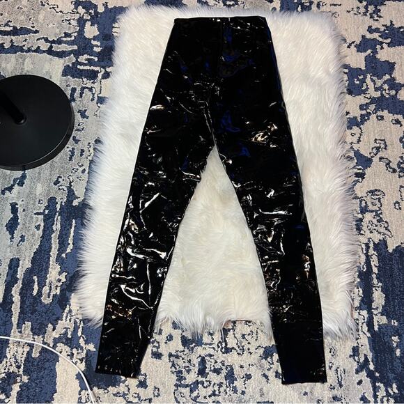 REVOLVE COMMANDO S Control Faux Patent Leather Leggings - Picture 7 of 8